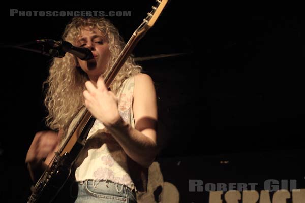 CHASTITY BELT - 2017-09-21 - PARIS - Espace B - 